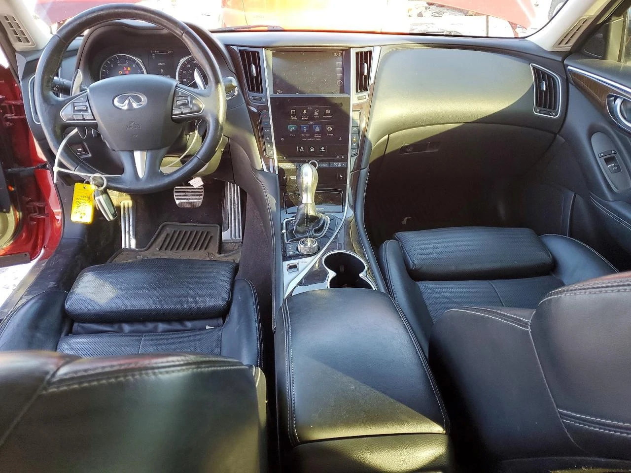 Infiniti Q50 3.0l Red Sport 400 - изображение 8