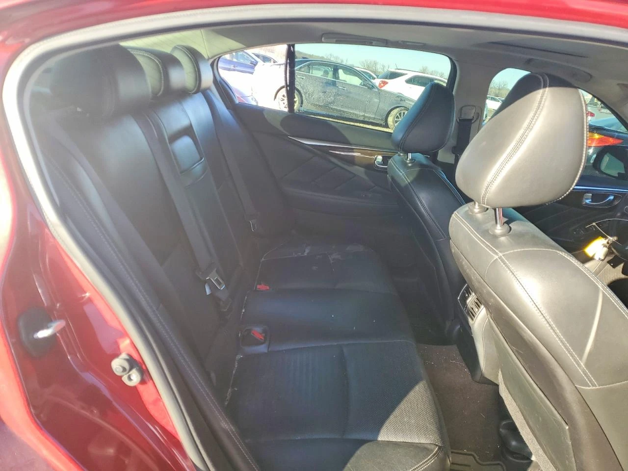 Infiniti Q50 3.0l Red Sport 400 - изображение 10