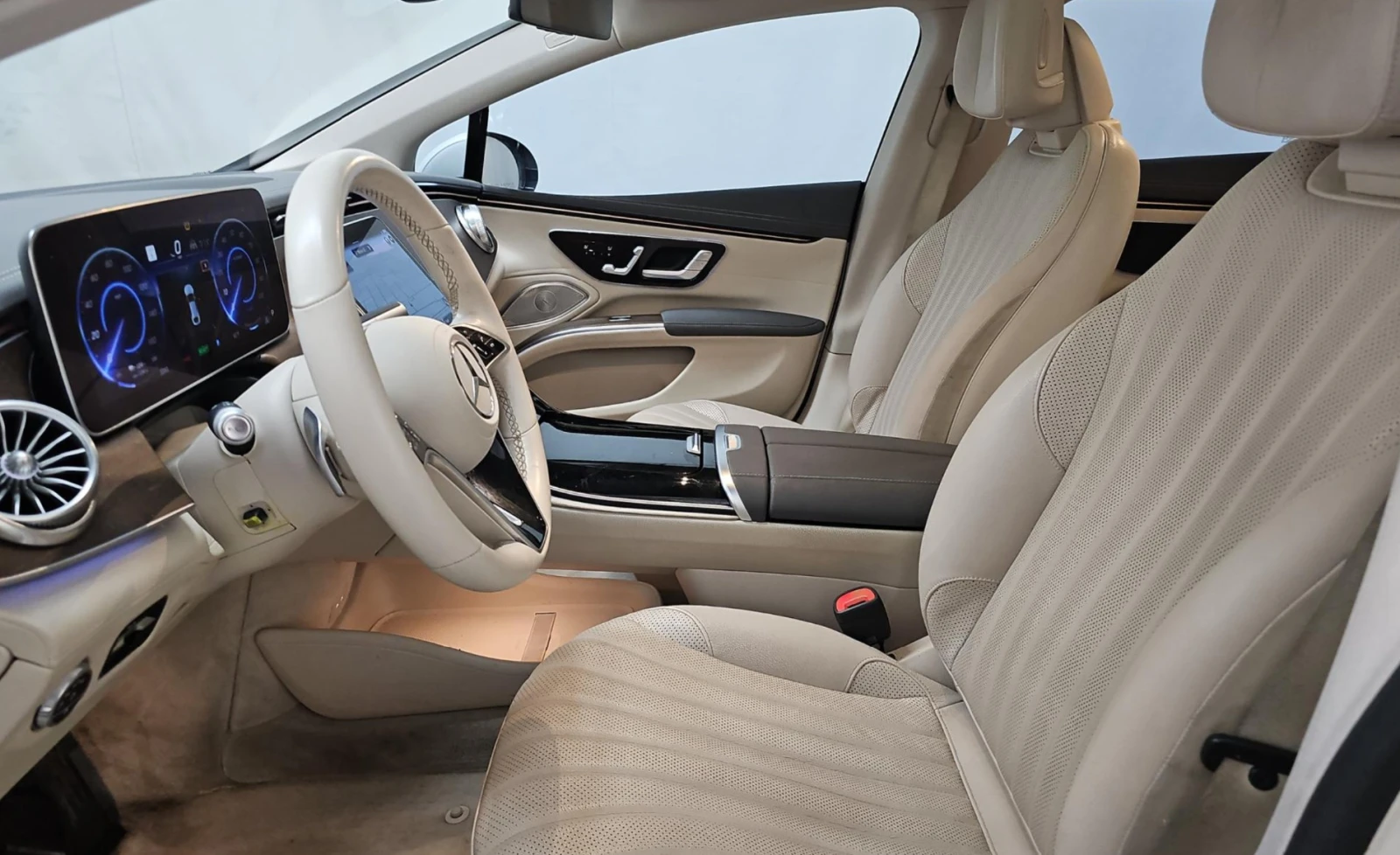 Mercedes-Benz EQS 450+ , снимка 5 - Автомобили и джипове - 54071051