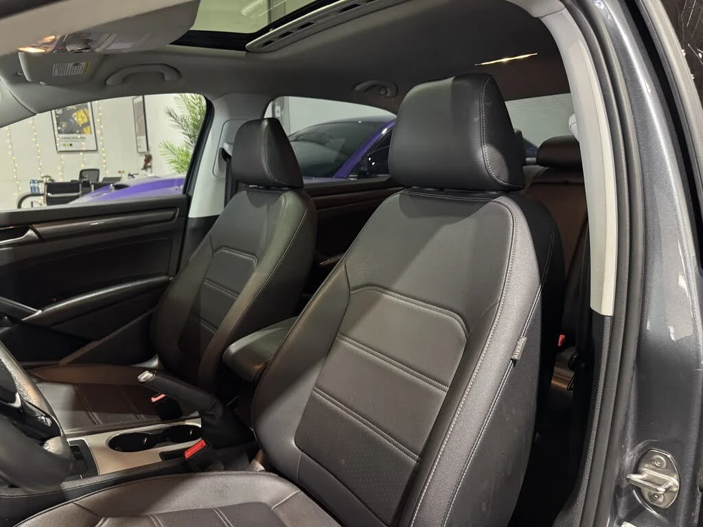 VW Passat 2.0T* Highline* FWD* АвтоКредит* (ЦЕНА ДО БГ), снимка 8 - Автомобили и джипове - 54137836