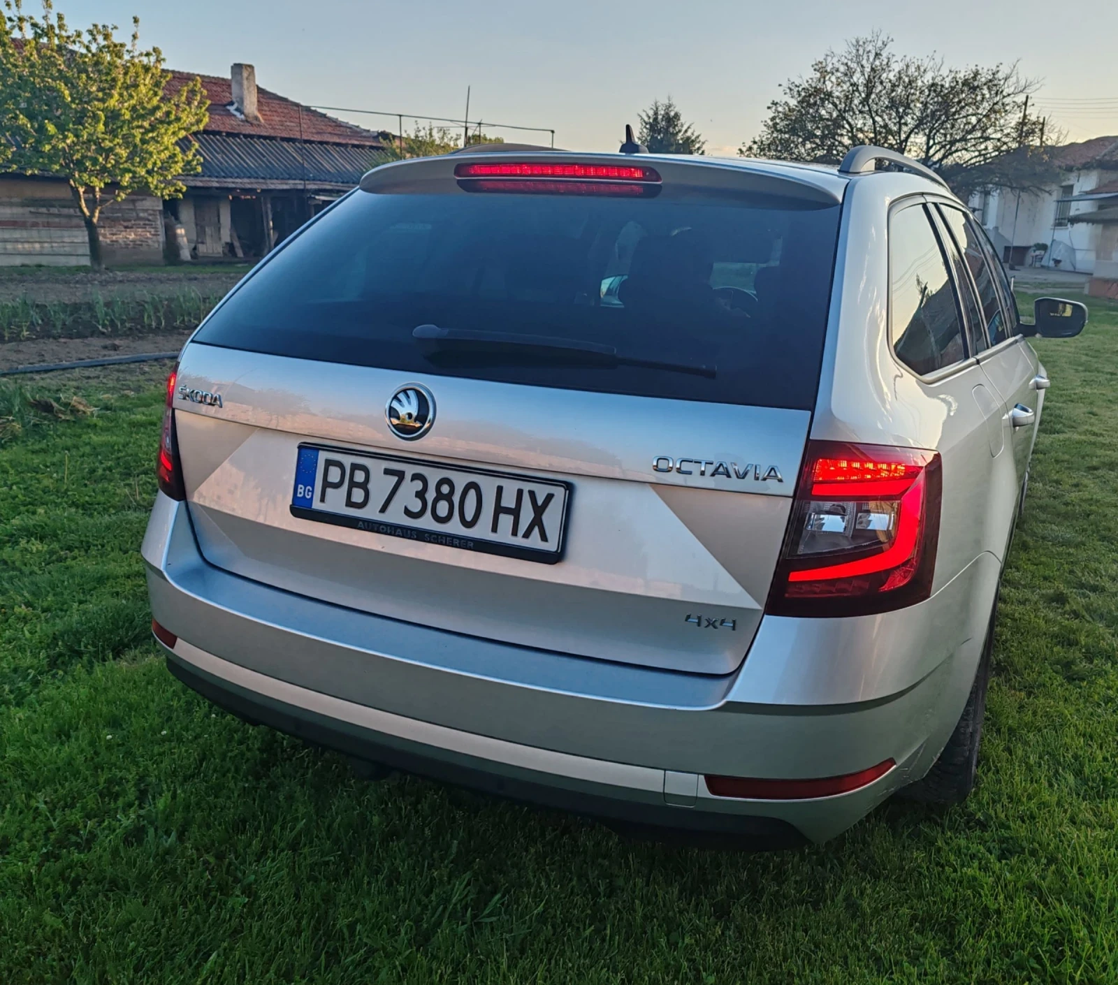 Skoda Octavia, снимка 7 - Автомобили и джипове - 54296885