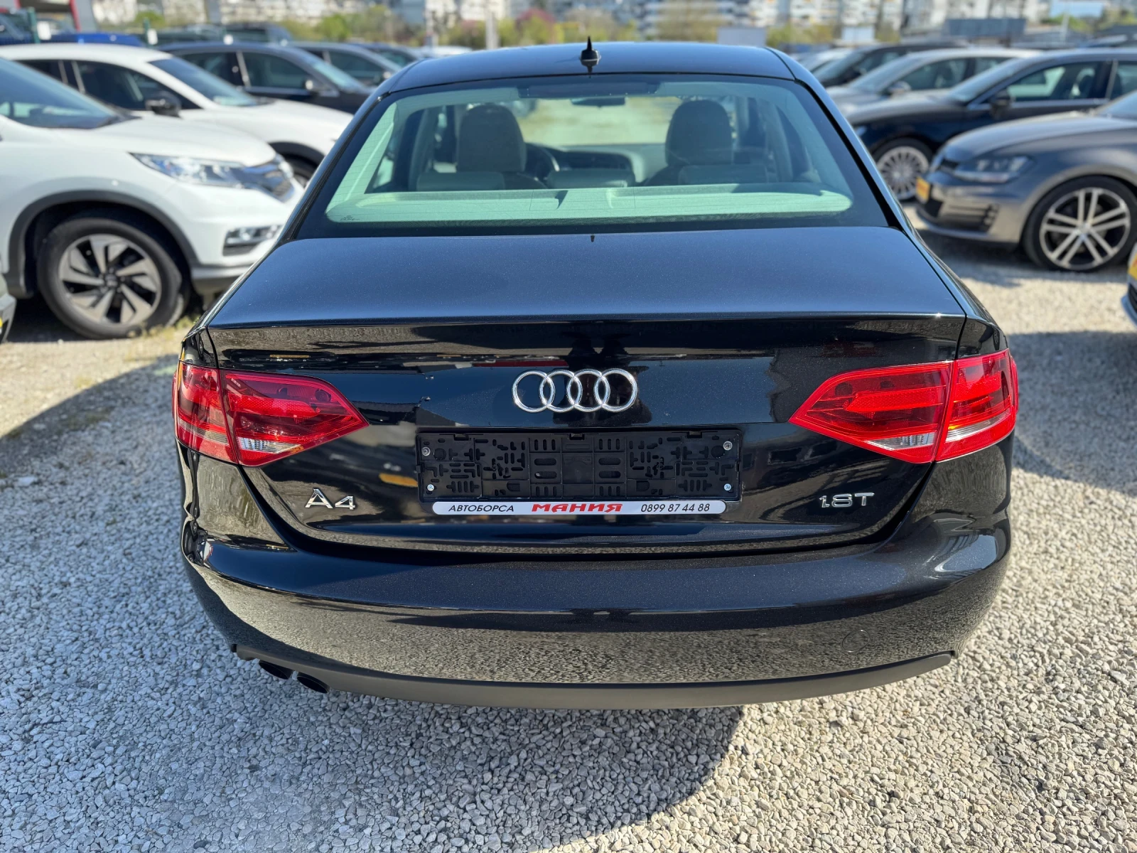Audi A4 1.8TFSI , снимка 8 - Автомобили и джипове - 54338279