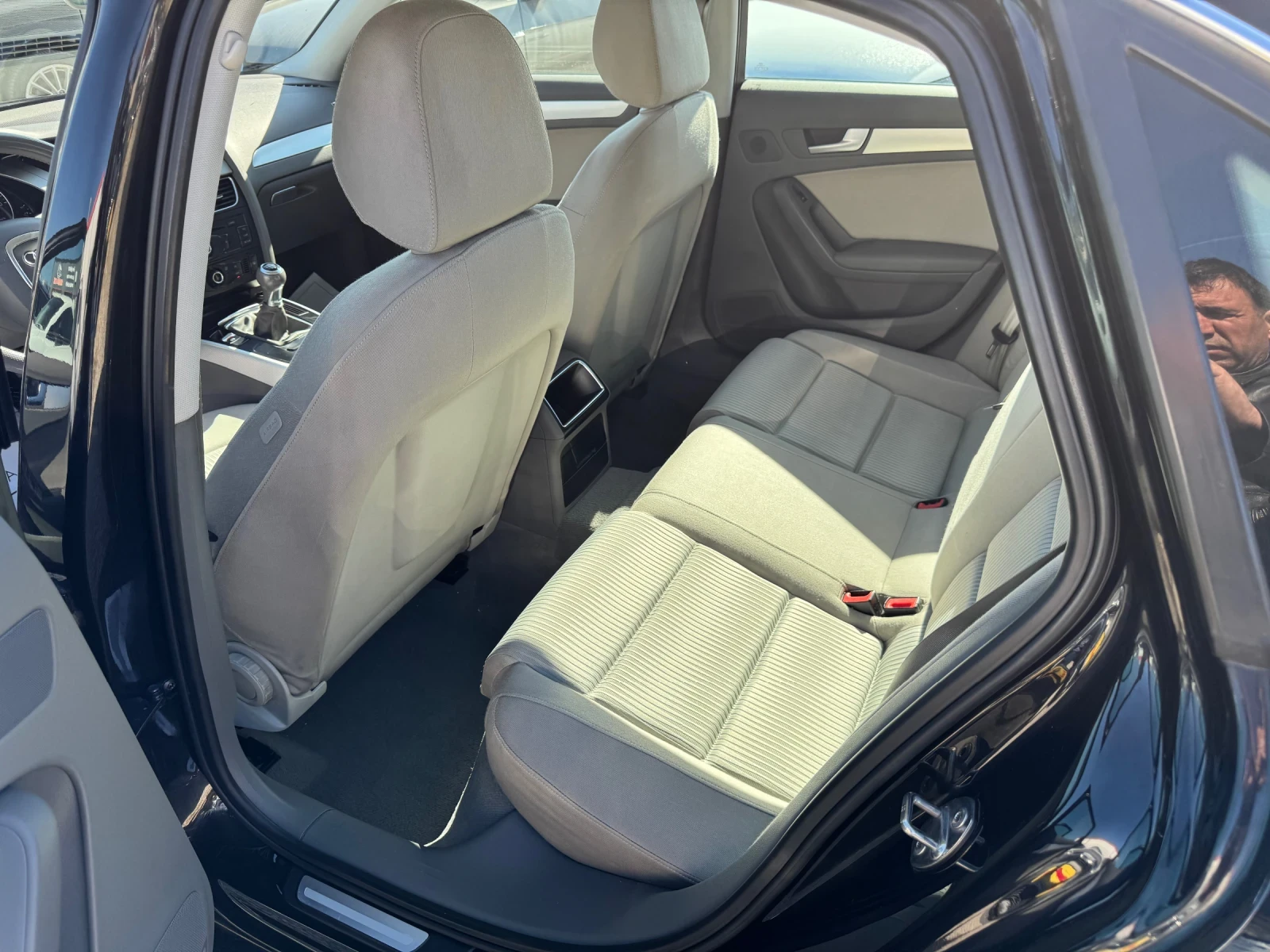 Audi A4 1.8TFSI , снимка 14 - Автомобили и джипове - 54338279