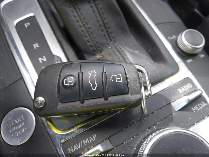 Audi A3 2.0l 2.0T Premium/2.0T Tech Premium, снимка 11 - Автомобили и джипове - 54389506