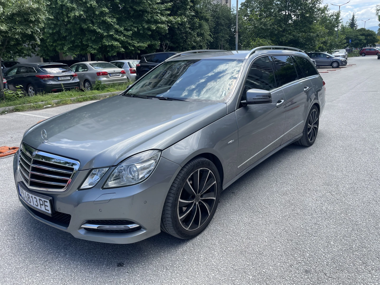 Mercedes-Benz E 200 S212