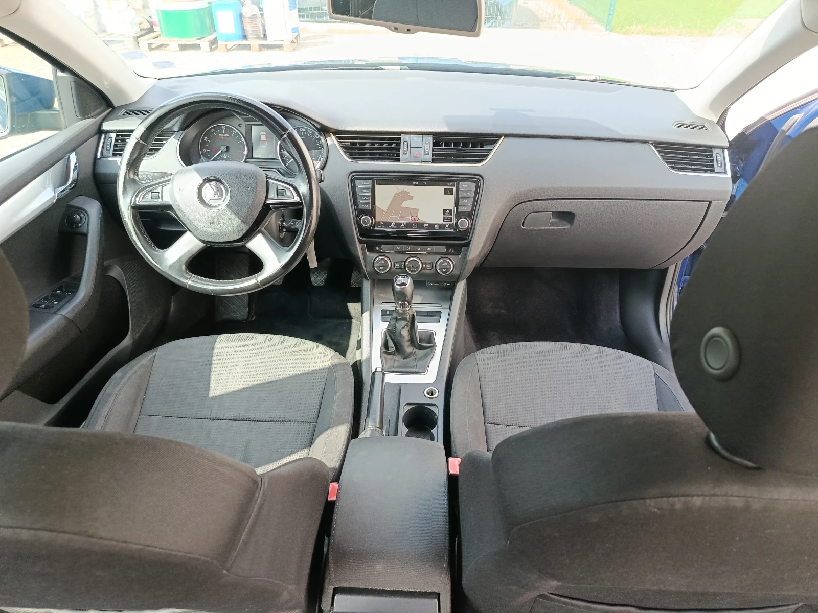 Skoda Octavia 1, 2 TSI, снимка 6 - Автомобили и джипове - 54761765