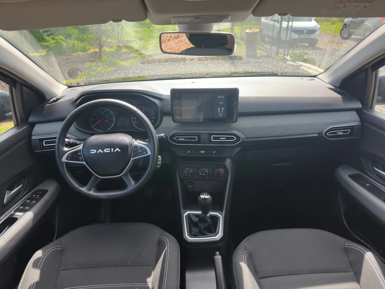 Dacia Sandero 1.0 , снимка 8 - Автомобили и джипове - 54852786