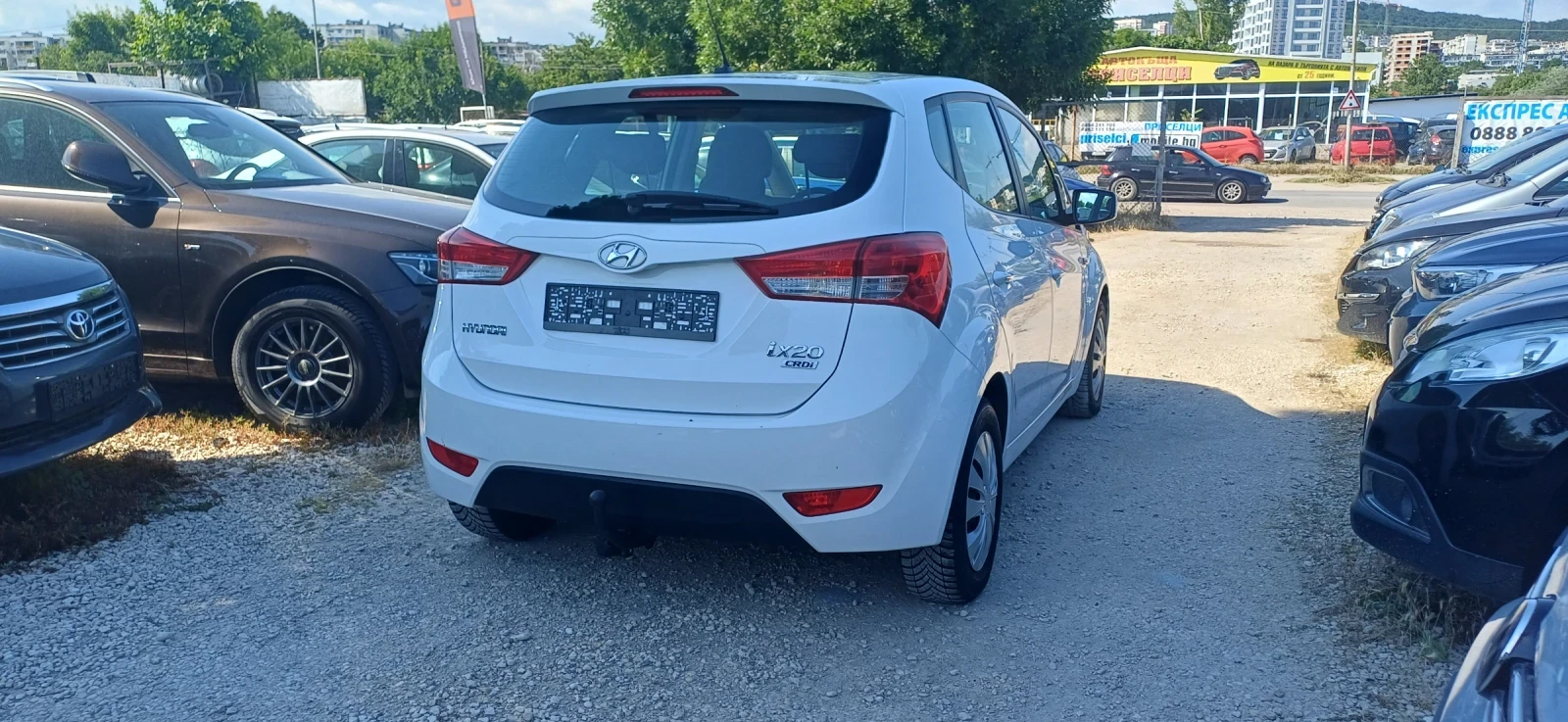 Hyundai Ix20, снимка 4 - Автомобили и джипове - 55063104
