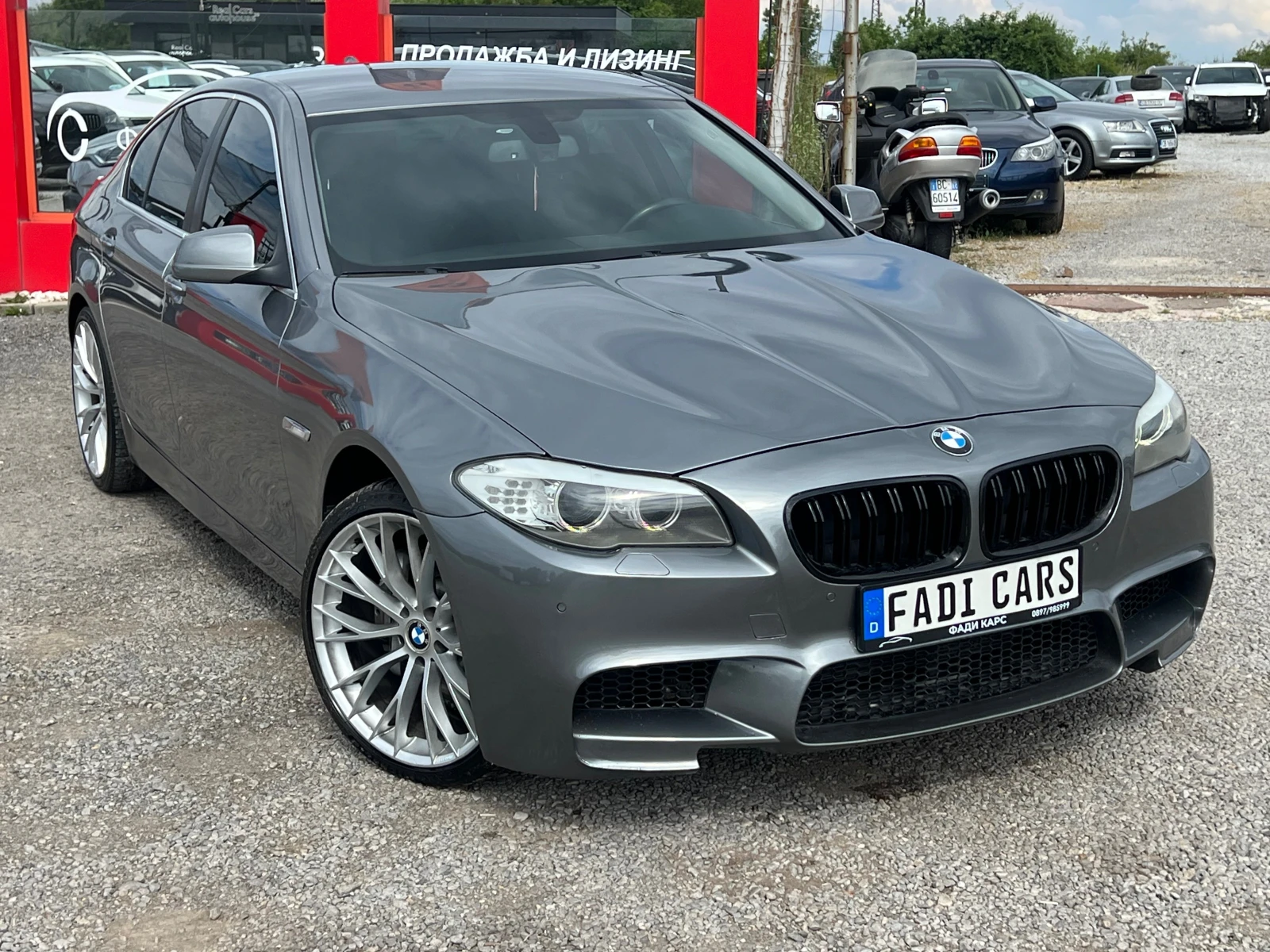 BMW 530 Собствен лизинг! 100% Одобрение, снимка 2 - Автомобили и джипове - 55136294
