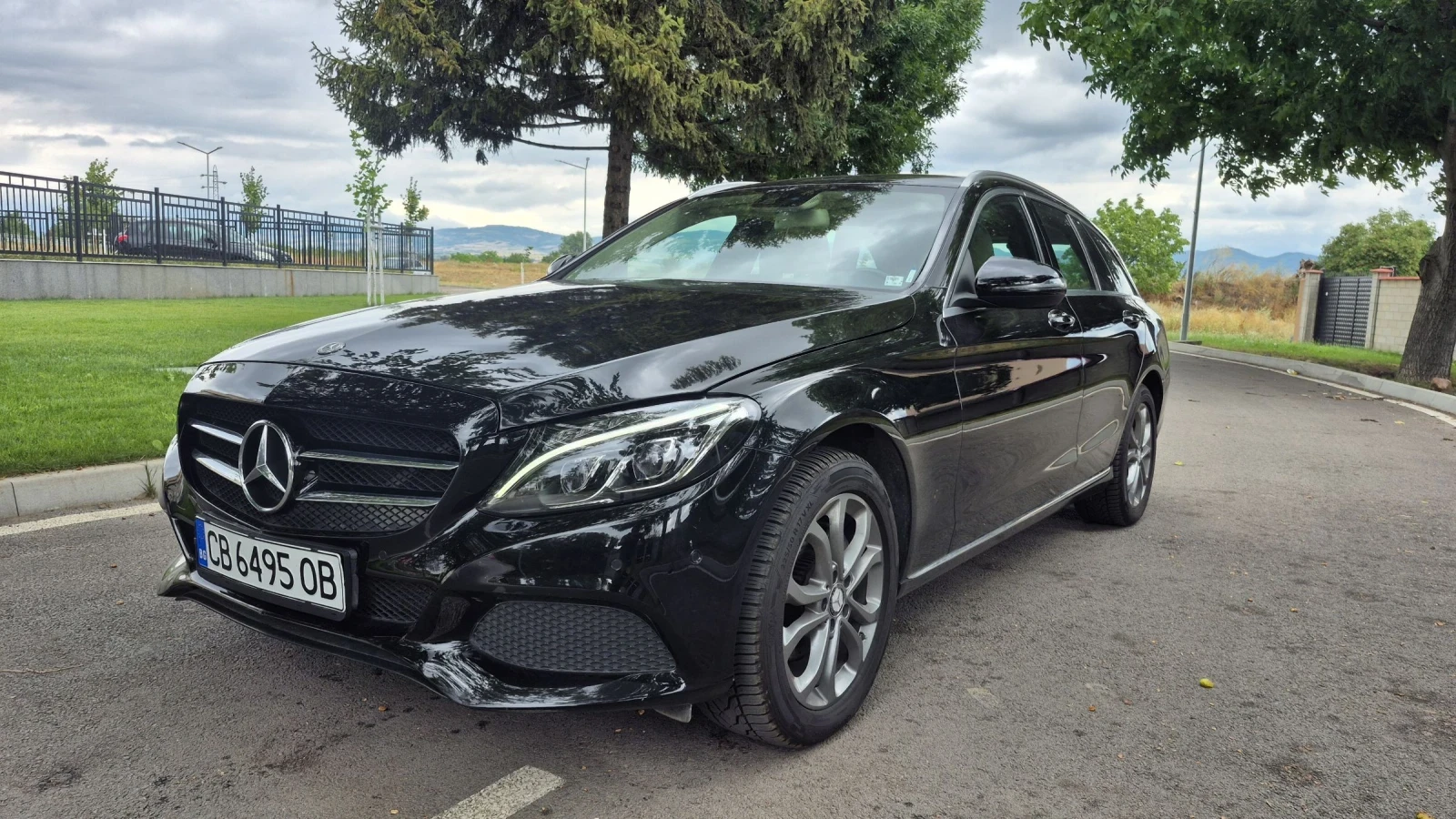 Mercedes-Benz C 220 Cdi 150 000 km * Бяла Кожа * Обслужен* 2018г