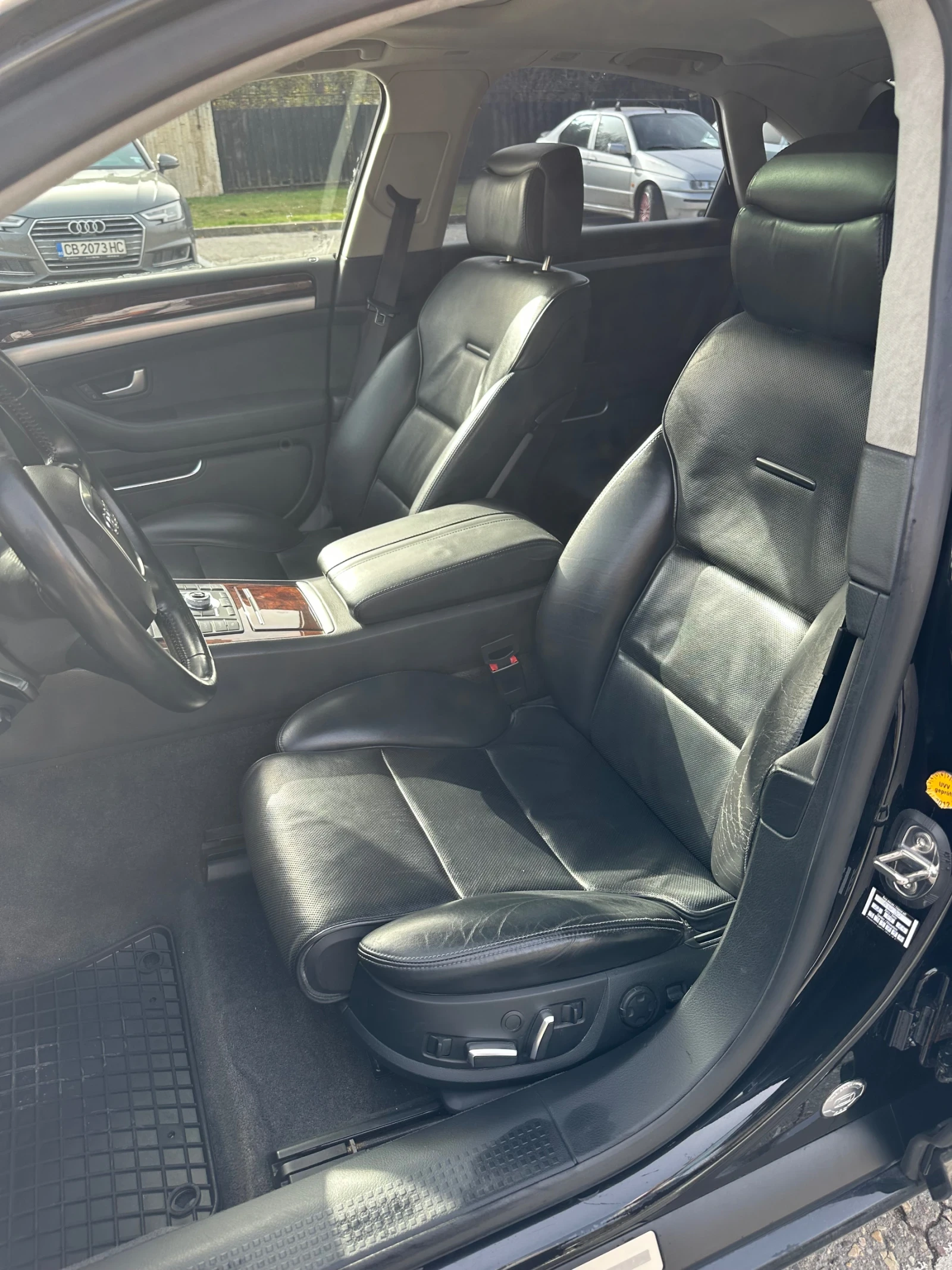 Audi A8, снимка 5 - Автомобили и джипове - 55453761