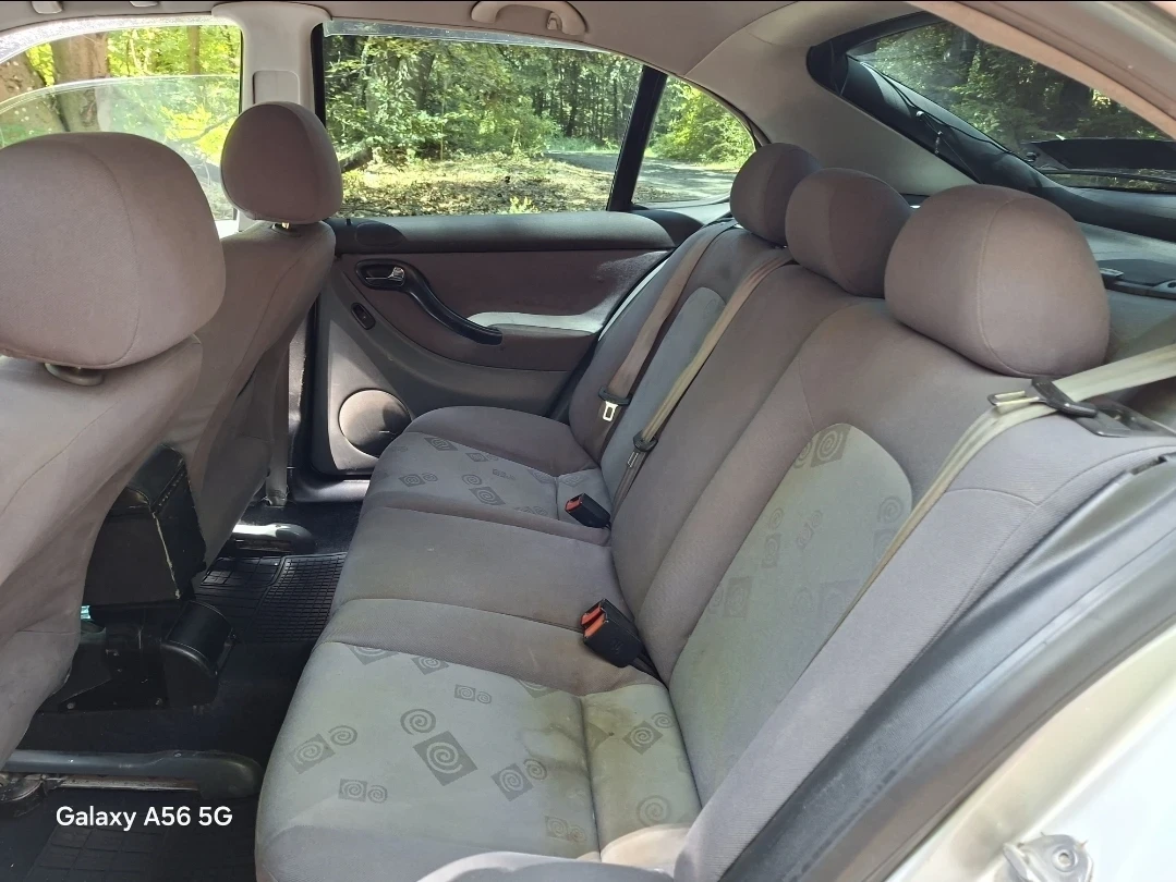 Seat Leon, снимка 7 - Автомобили и джипове - 55573518