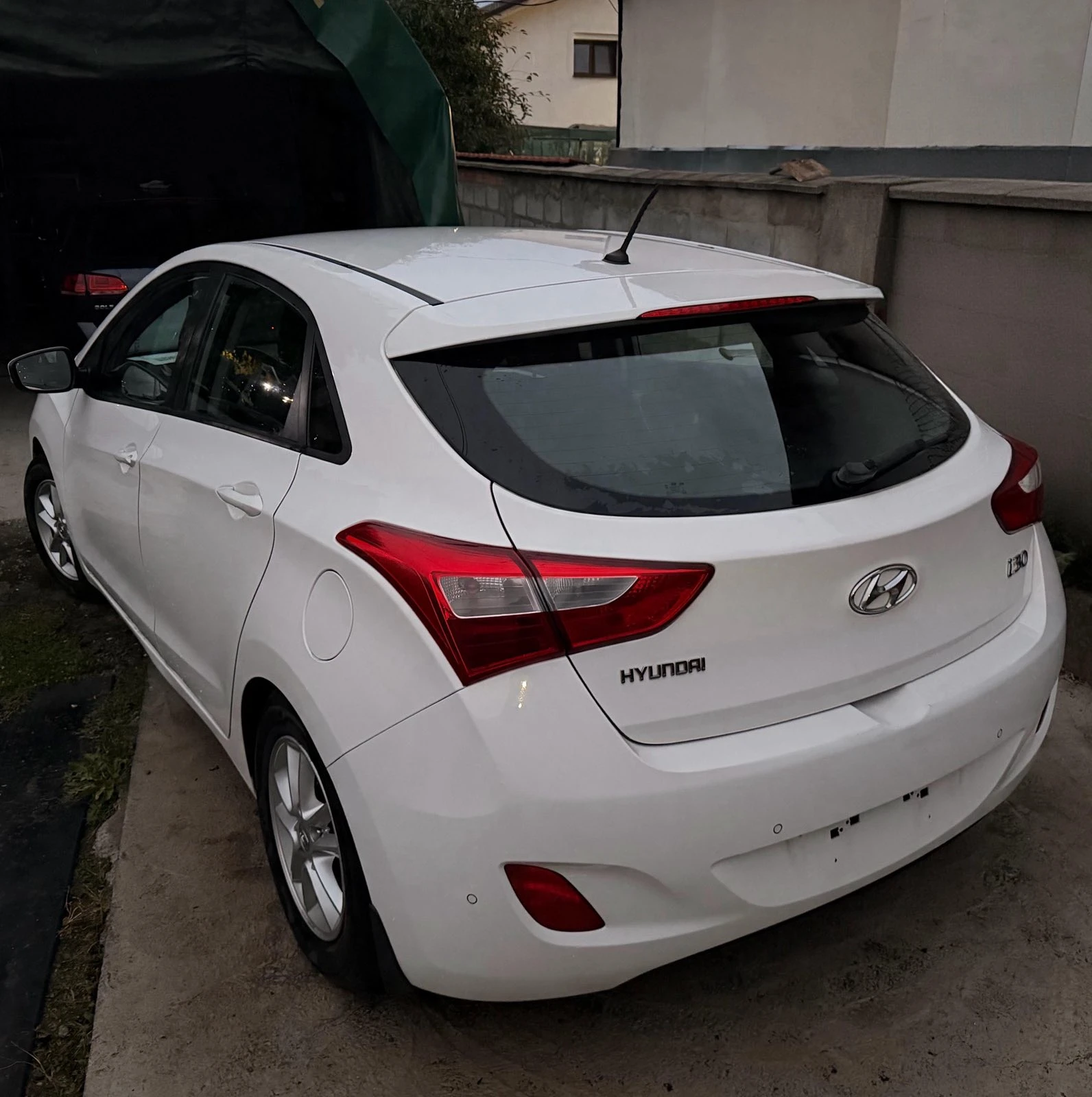Hyundai I30 1.6 GDI 135кс серв.история Euro 5, снимка 6 - Автомобили и джипове - 56251254