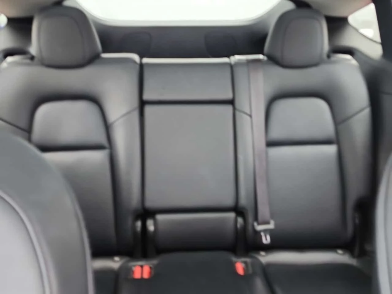 Tesla Model Y * LONG RANGE AWD * CARFAX * ��� ������������ ����� | Mobile.bg � ����������� 12