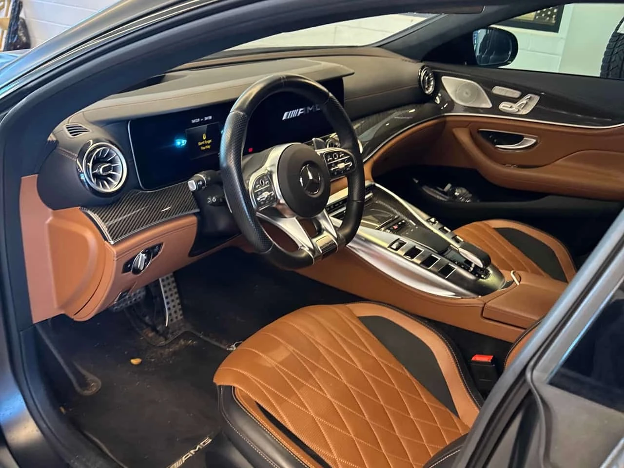 Mercedes-Benz AMG GT * 63 S * CARFAX * ����� �� ����������� | Mobile.bg � ����������� 5