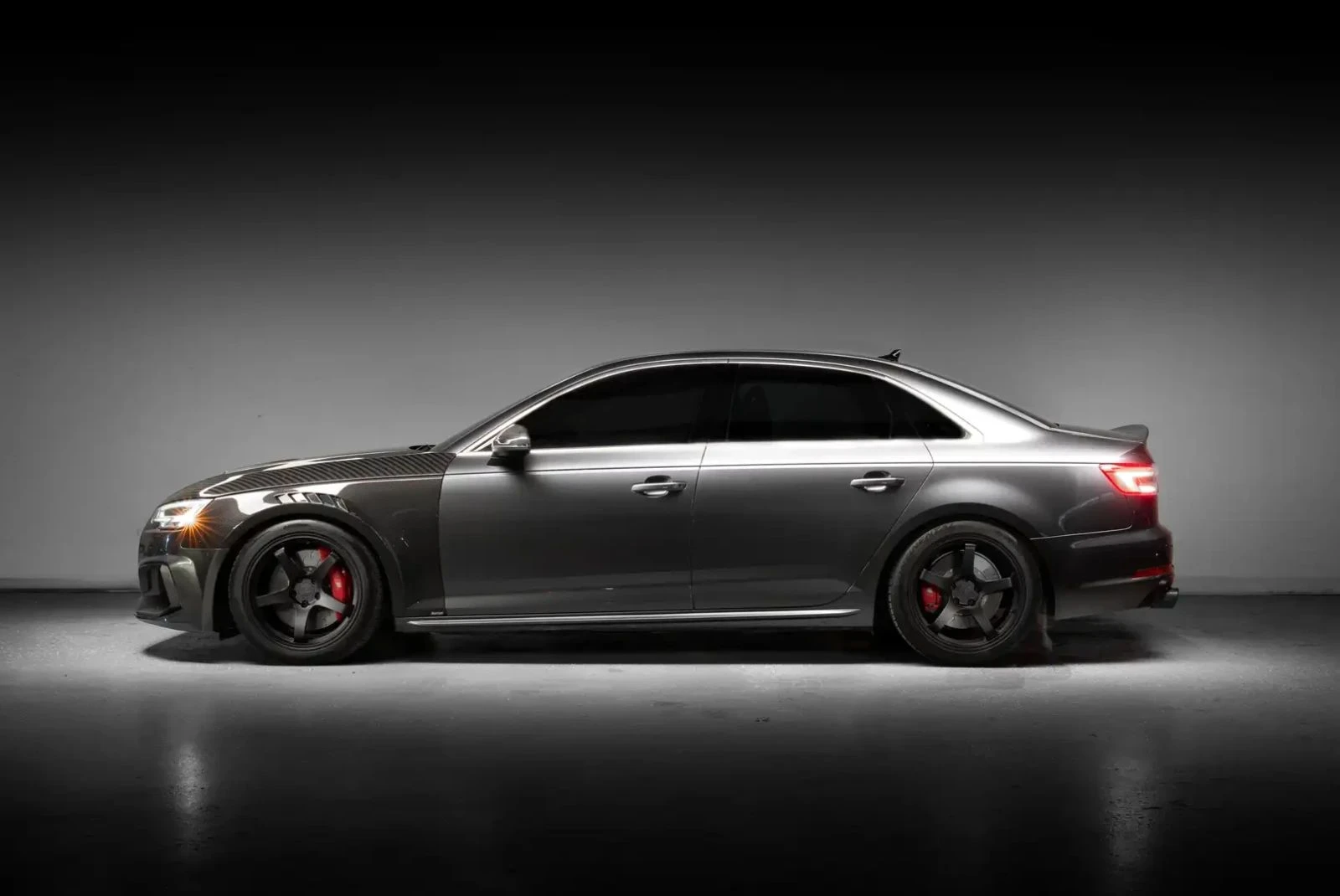 Audi S4, снимка 6 - Автомобили и джипове - 56729132