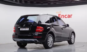 Mercedes-Benz ML 300 CDI 4MATIC GRAND EDITION* PANO* КОЖА* ПОДГРЕВ* НАВ, снимка 2