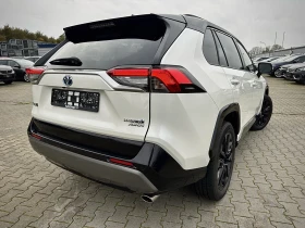 Обява за продажба на Toyota Rav4 ГАРАНЦИОННА / 4Х4 / 2022г / Black Edition  ~69 600 лв. - изображение 2