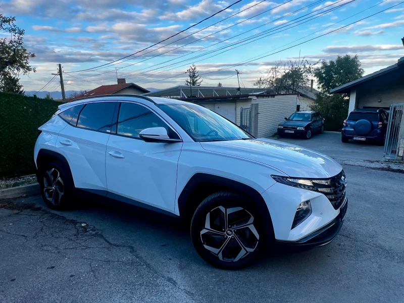 Hyundai Tucson 1.6T 4WD, Camera, Blind Spot, Distronic, Keyless, снимка 5 - Автомобили и джипове - 52549503