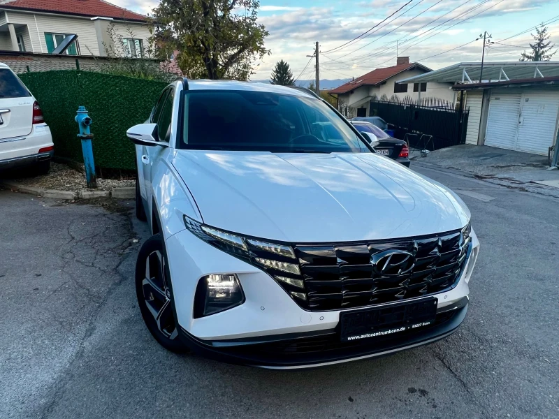 Hyundai Tucson 1.6T 4WD, Camera, Blind Spot, Distronic, Keyless, снимка 4 - Автомобили и джипове - 52549503
