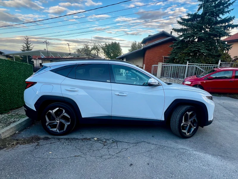Hyundai Tucson 1.6T 4WD, Camera, Blind Spot, Distronic, Keyless, снимка 6 - Автомобили и джипове - 52549503
