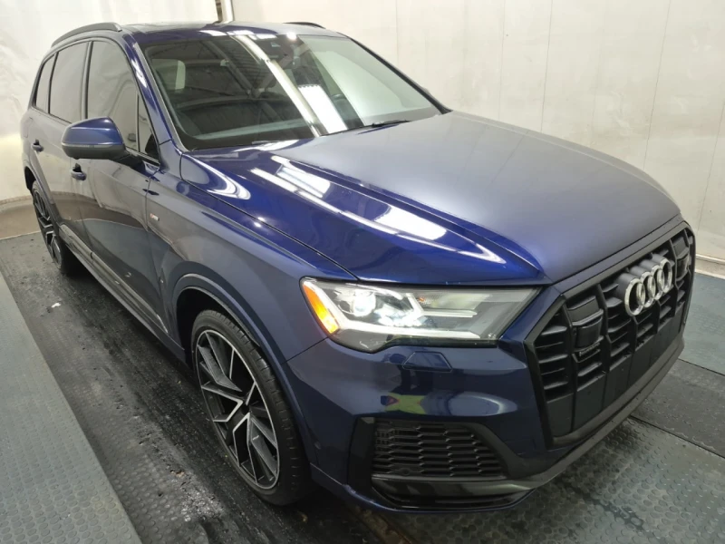 Audi Q7 * АВТО КРЕДИТ* ЦЕНА ДО БГ * СЕРВИЗНА ИСТОРИЯ * 