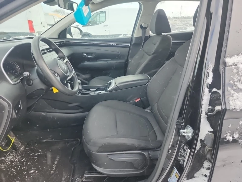 Hyundai Tucson * ESSENTIAL * CARFAX * ЦЕНА ДО БГ, снимка 7 - Автомобили и джипове - 52978448