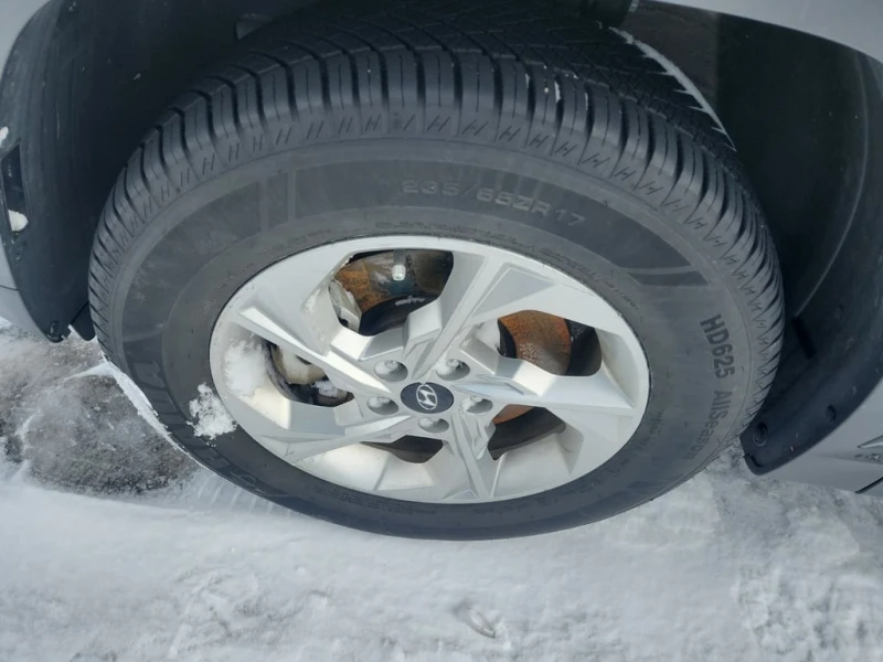 Hyundai Tucson * ESSENTIAL * CARFAX * ЦЕНА ДО БГ, снимка 6 - Автомобили и джипове - 52978448