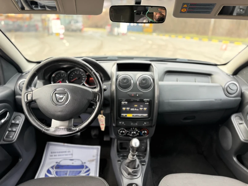 Dacia Duster 1.5dci Navigacia* Klimatik, снимка 12 - Автомобили и джипове - 53101831
