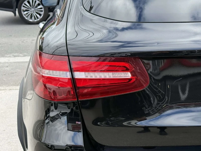 Mercedes-Benz GLC * AMG GLC43 * CARFAX * ЦЕНА ДО БГ, снимка 10 - Автомобили и джипове - 53444796