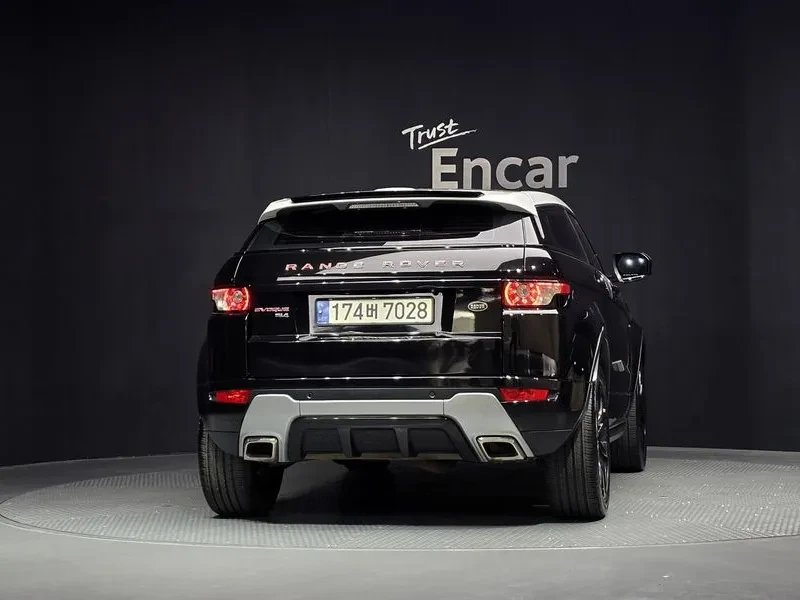 Land Rover Range Rover Evoque 2.0 Si4 Dynamic Coupe, снимка 4 - Автомобили и джипове - 55216091