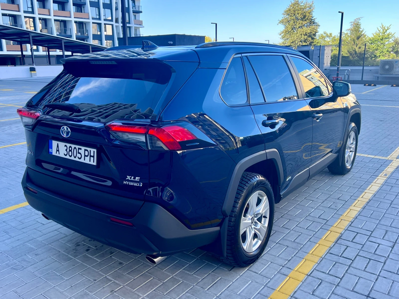 Toyota Rav4 43000км 2.5i HYBRID 4x4  - изображение 4