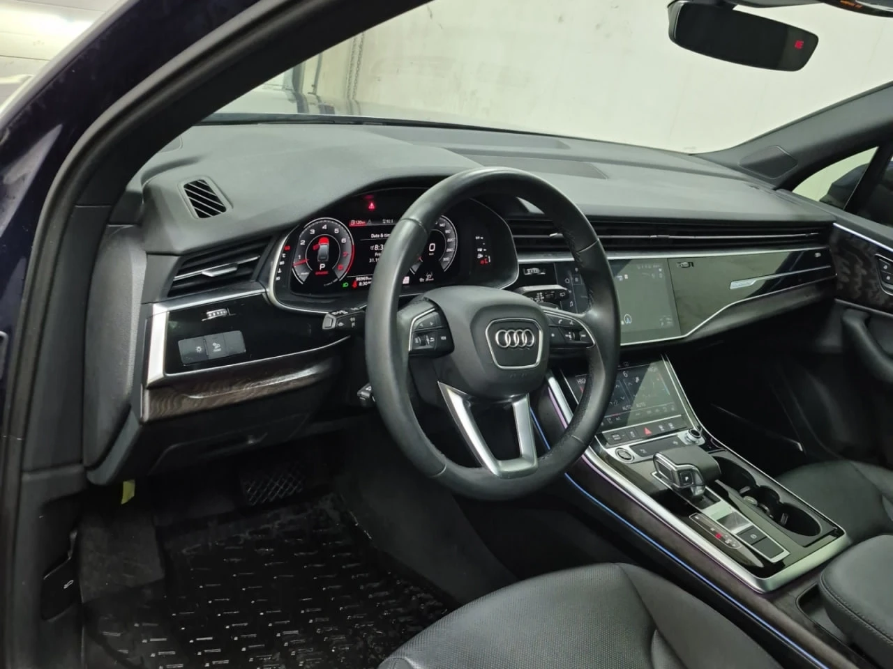 Audi Q7 * АВТО КРЕДИТ* ЦЕНА ДО БГ * СЕРВИЗНА ИСТОРИЯ *  - изображение 10