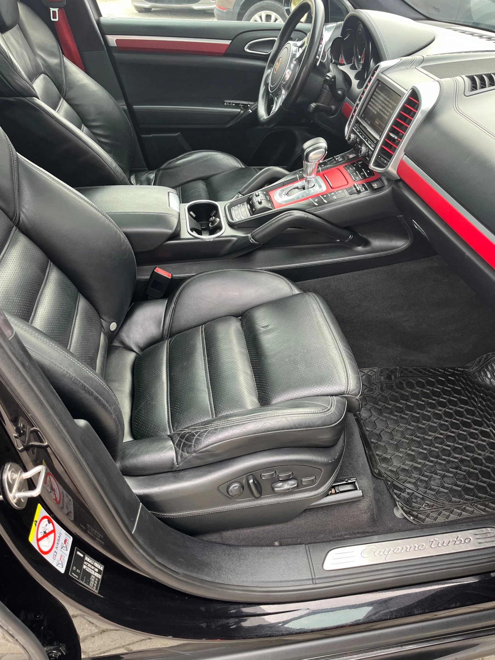 Porsche Cayenne  4.8 V8 TURBO PANORAMA/2xTV/XENON/NAVI/SWISS | Mobile.bg   9