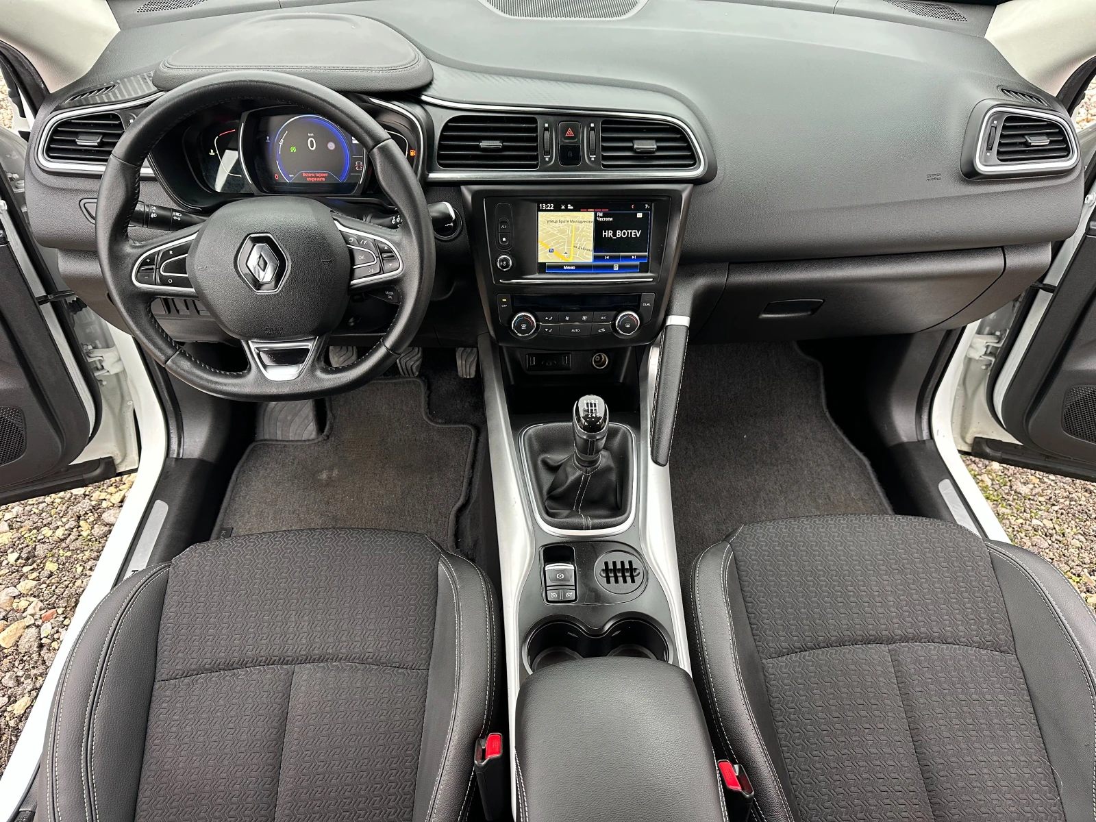 Renault Kadjar 1.6DCI 131kc ITALIA FULLL EURO6 - изображение 10