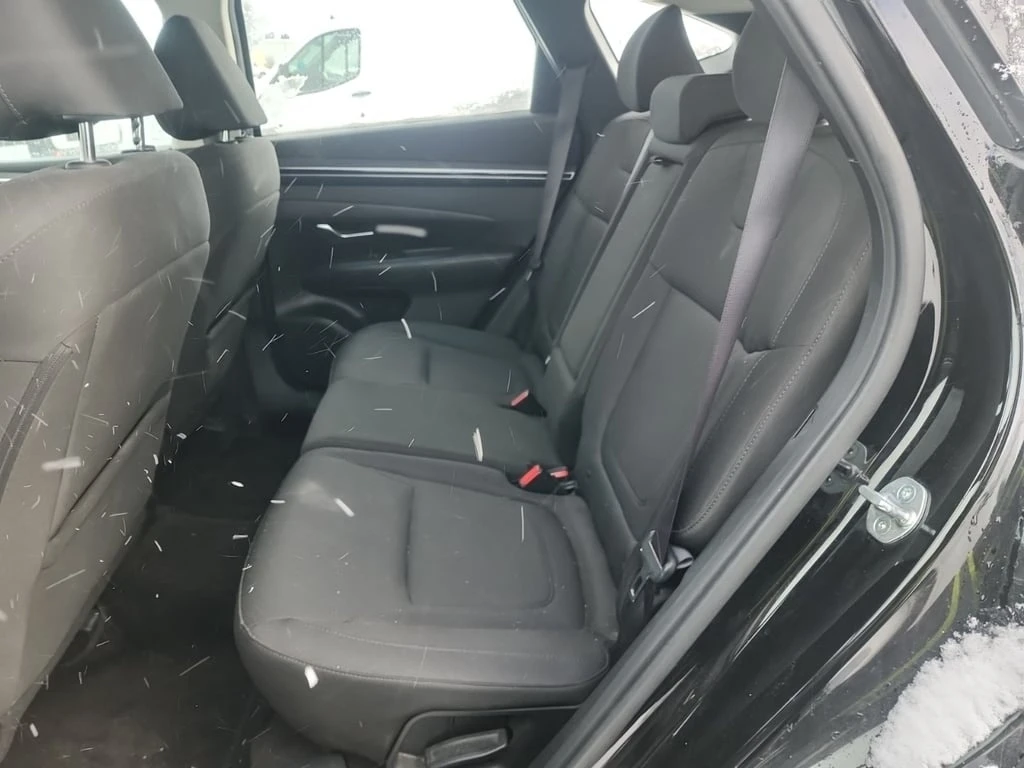 Hyundai Tucson * ESSENTIAL * CARFAX * ���� �� �� | Mobile.bg � ����������� 10