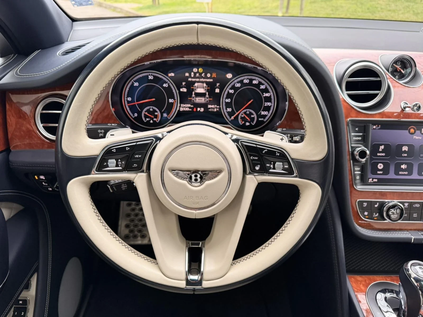 Bentley Bentayga 4.0L / V8 DIESEL | Mobile.bg � ����������� 15