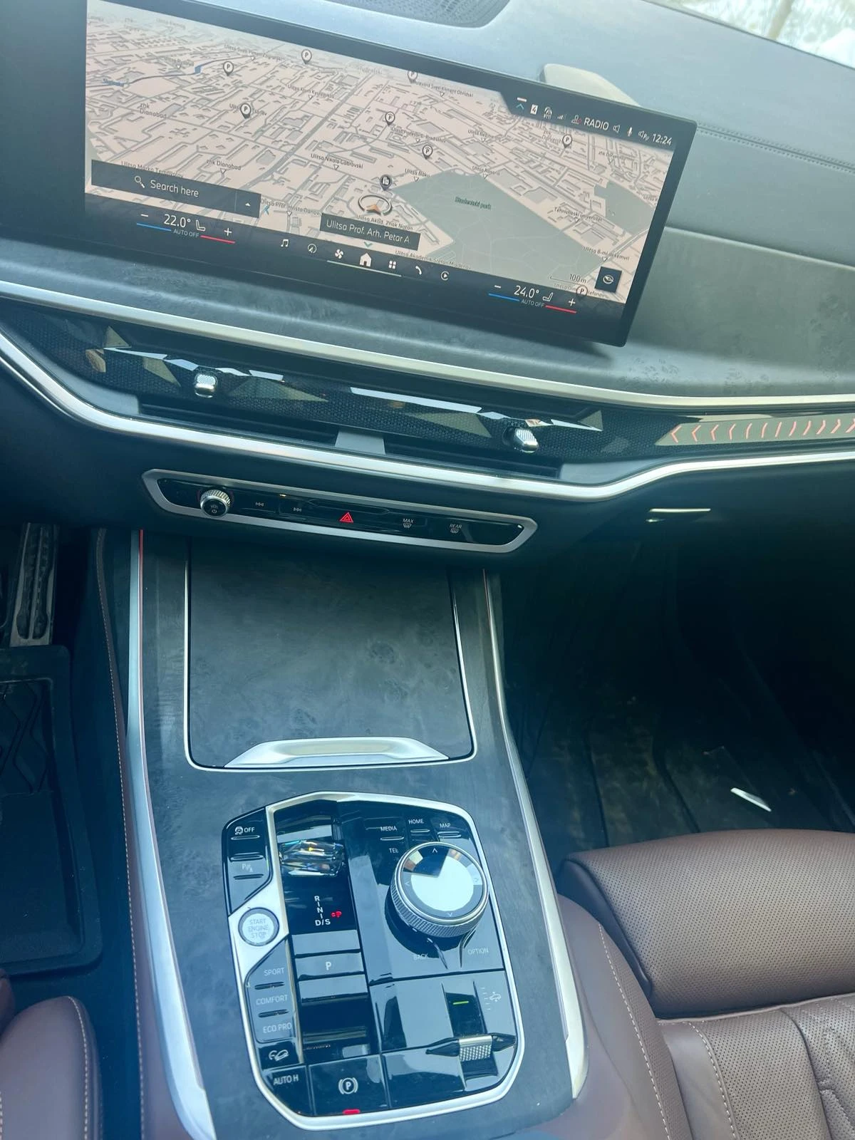 BMW X7 xDrive40i* MSPORT PRO* SKYLOUNGE* ГАРАНЦИЯ, снимка 8 - Автомобили и джипове - 53817967