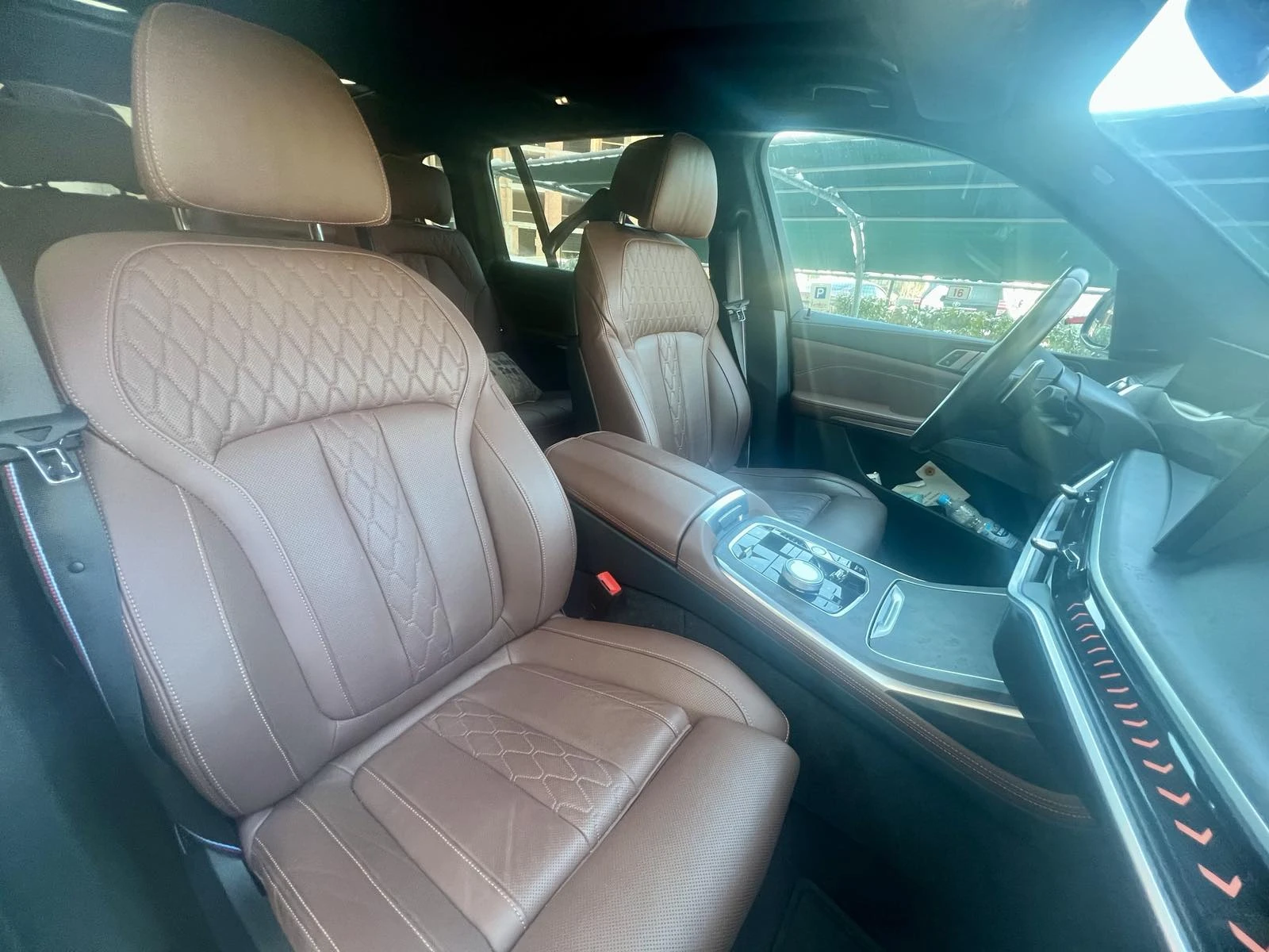 BMW X7 xDrive40i* MSPORT PRO* SKYLOUNGE* ГАРАНЦИЯ, снимка 10 - Автомобили и джипове - 53817967