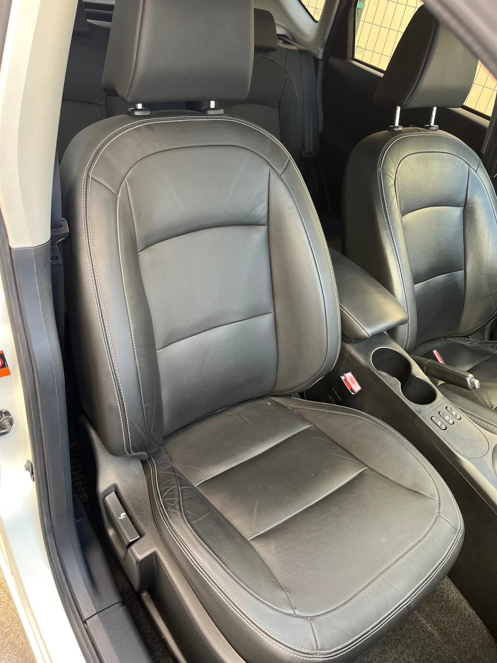 Nissan Qashqai 2.0i* Tekna* FULL, снимка 10 - Автомобили и джипове - 53835446