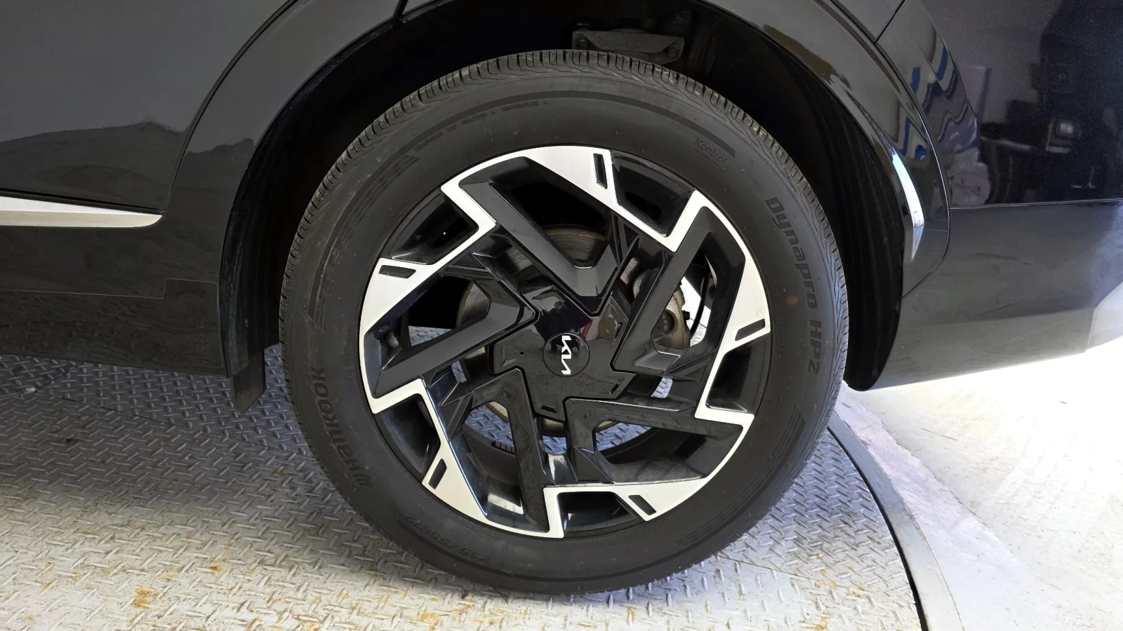 Kia Sportage 1.6 TURBO / ДИГ.ТАБЛО / СЛ. НА ЛЕНТИ , снимка 5 - Автомобили и джипове - 54060608