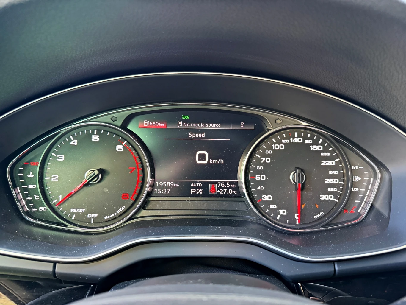 Audi Q5 Premium 40 TFSI quattro, снимка 17 - Автомобили и джипове - 54483504