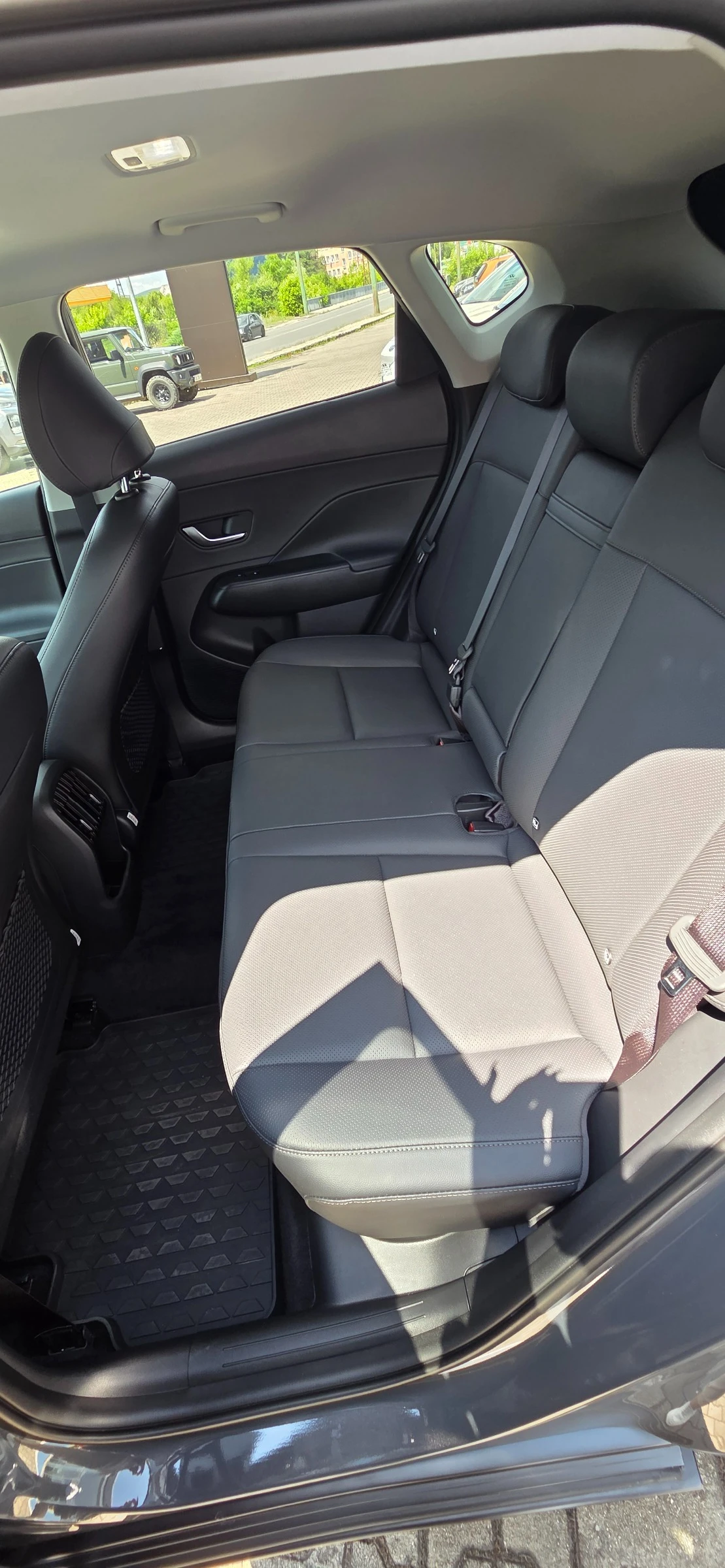 Hyundai Kona SX2 Petrol 170 к.с. 4WD 7DCT Premium, снимка 8 - Автомобили и джипове - 55188896