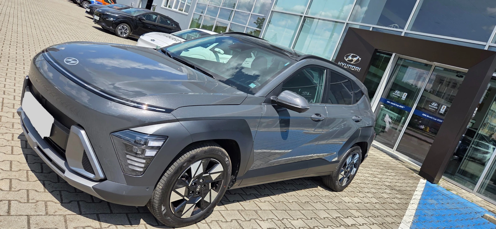 Hyundai Kona SX2 Petrol 170 к.с. 4WD 7DCT Premium, снимка 2 - Автомобили и джипове - 55188896