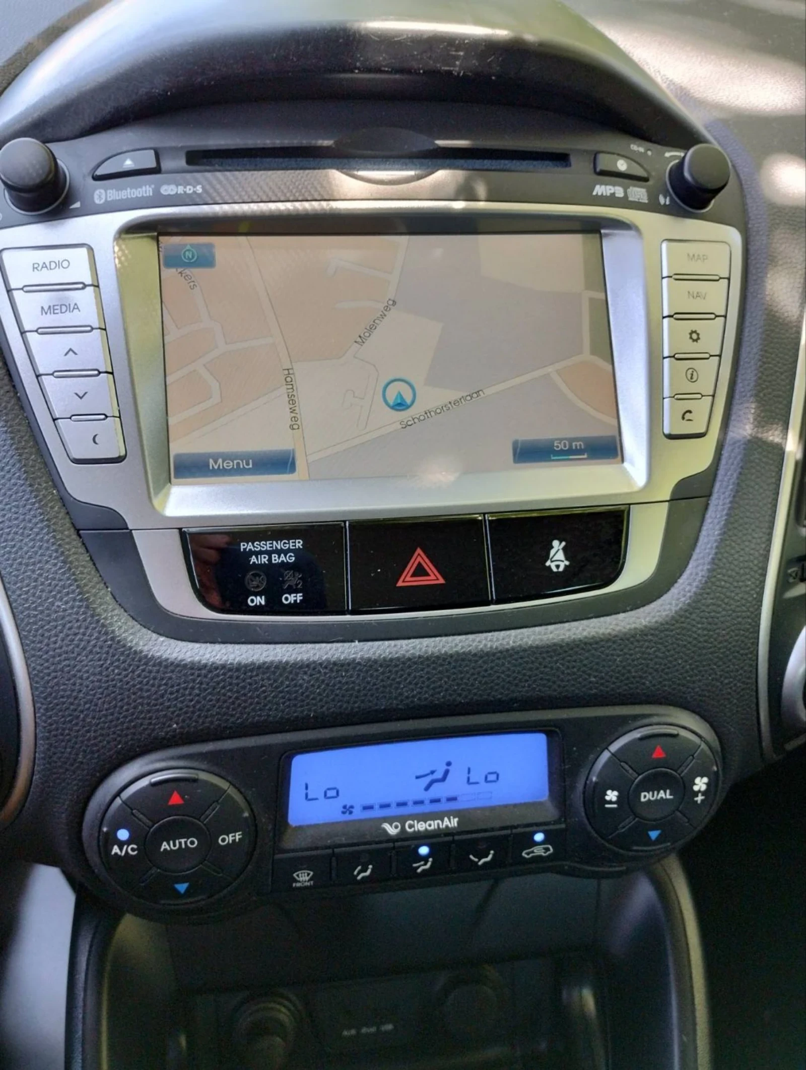 Hyundai IX35 1.6 GDI , снимка 10 - Автомобили и джипове - 55304944