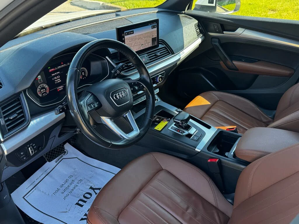 Audi Q5 45 TFSI Quattro* S-Line* 360 CAM* PANORAMA* , снимка 9 - Автомобили и джипове - 55527352