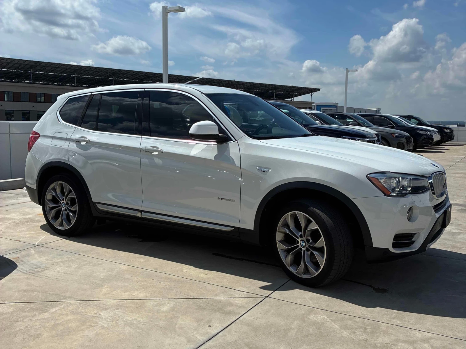 BMW X3  XDRIVE28I / АВТОКРЕДИТ / ЦЕНА ДО БЪЛГАРИЯ, снимка 3 - Автомобили и джипове - 55989406