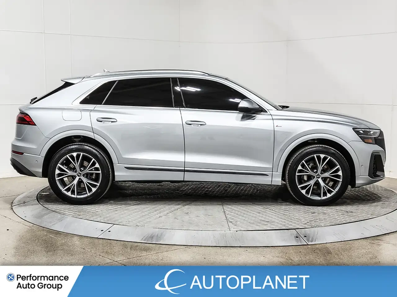 Audi Q8, снимка 8 - Автомобили и джипове - 56180531