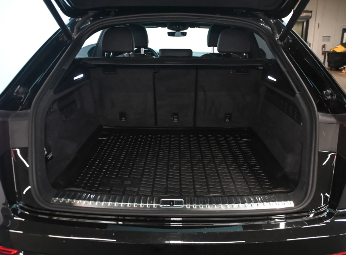 Audi Q8 BLACK OPTICS | BANG OLUFSEN, снимка 15 - Автомобили и джипове - 56433151