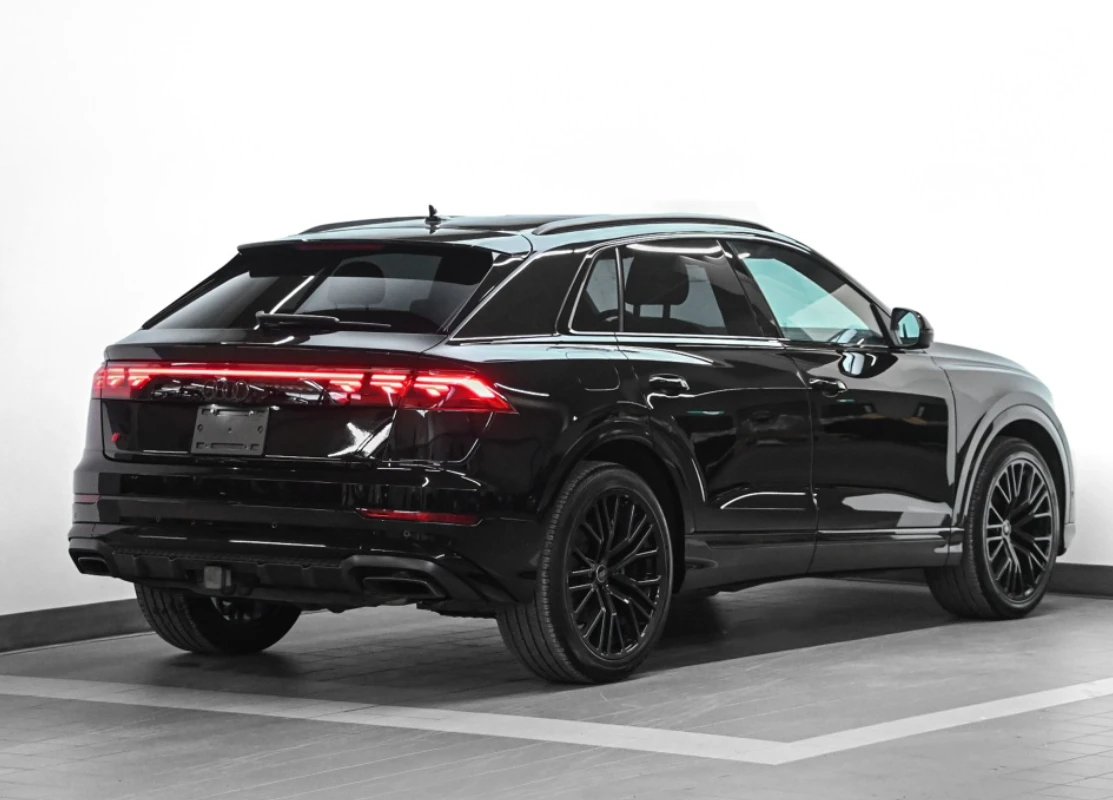 Audi Q8 BLACK OPTICS | BANG OLUFSEN, снимка 4 - Автомобили и джипове - 56433151